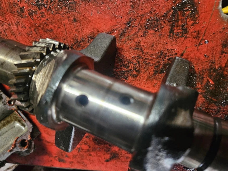 Cub Cadet Ch18 Kohler Crankshaft 1863 1864 - Image 2 of 4