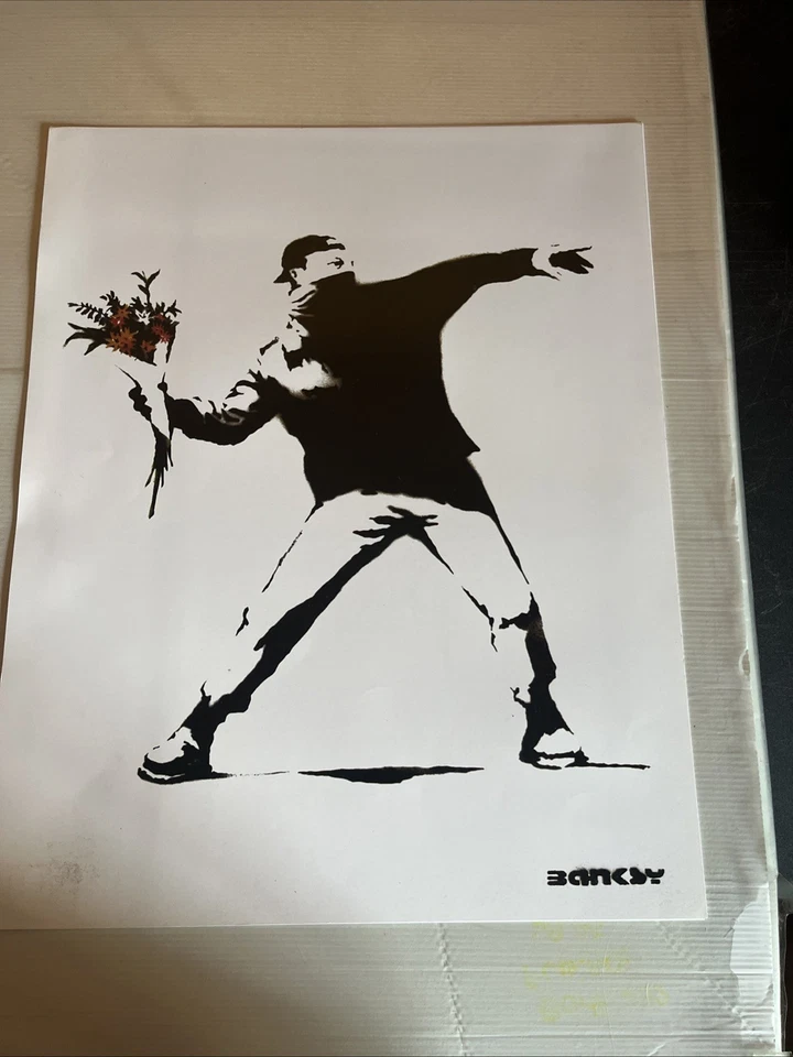 Póster de lanzador de flores Banksy 20”x16” graffiti arte callejero impresión decoración de pared Foto 2 de 4