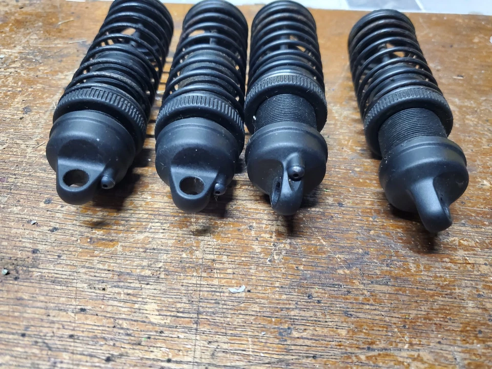 Juego de amortiguadores bochornosos vintage Losi LST ESCALA 1/8, ejes cortos Foto 3 de 4