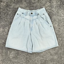 Vintage Chic Shorts Womens 8 Light Wash Denim High Waisted Pleated USA Made 90s