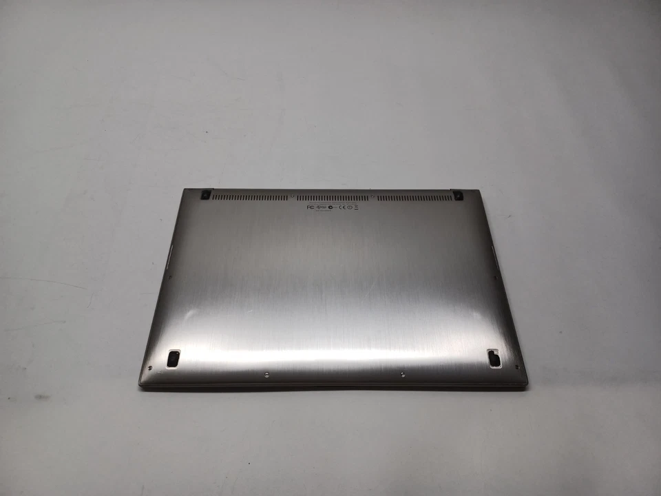 Portátil asus ux31a. Intel i5, 4 GB de RAM, sin unidad, sin sistema operativo, arranca a BIOS PROBADO Foto 4 de 4