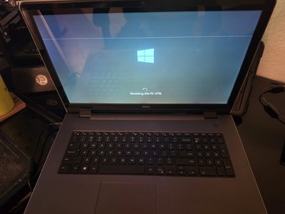 Dell Inspiron 17 5000 Series TTYFJA00 No Hard Drive With Charger