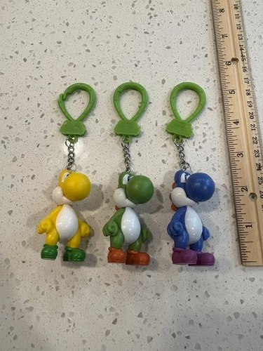Nice Lot of 3 Nintendo Super Mario Yoshi Figure Bag Tag Keychain Backpack Clips