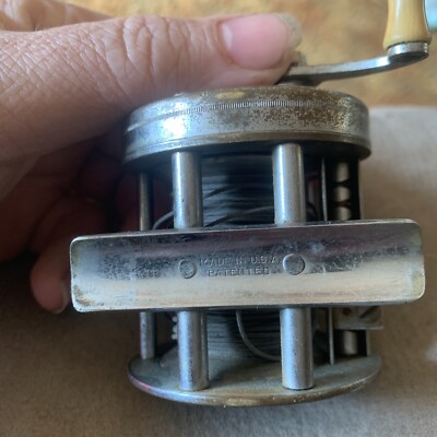Moulinet de pêche vintage South Bend n°550A à enroulement de