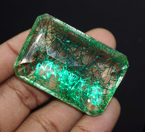 GIE Certified 200.35Ct Emerald Cut Green Color Nailing Rutilated Quartz Gemstone - Picture 6 of 6