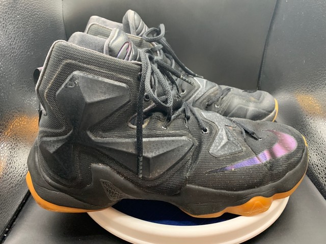 lebron 13 black lion