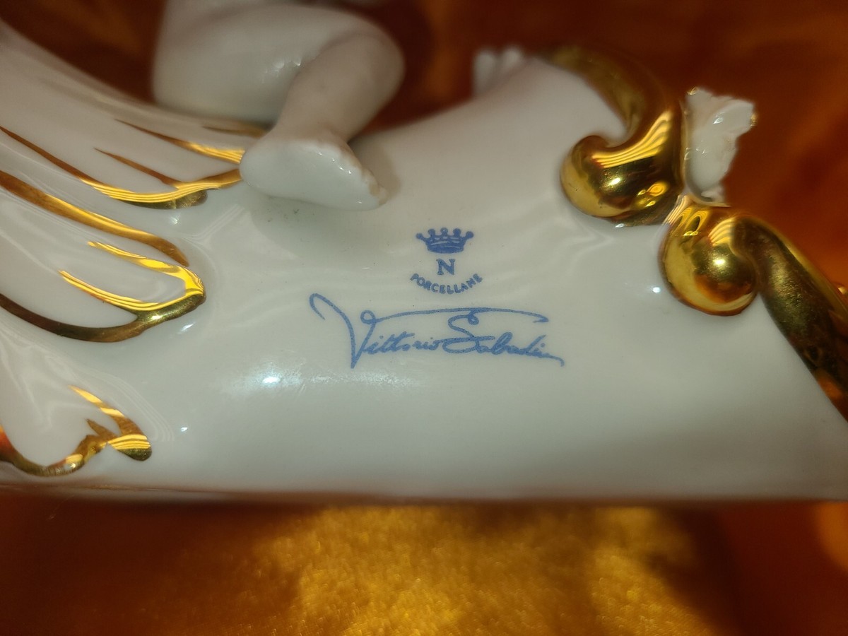 Vittorio Sabadin “Cherub on Shell ” Porcelain Figurine - 24k Gold