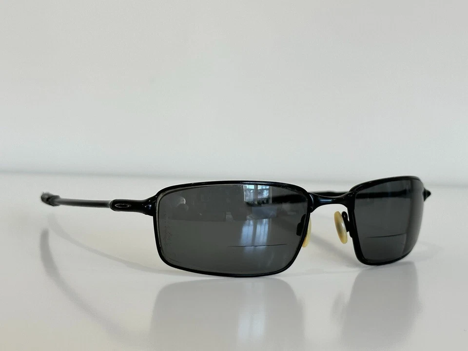 Gafas de sol Oakley 12-877 de alambre cuadrado negras para hombre 58-20 SOLO MARCO Foto 3 de 4