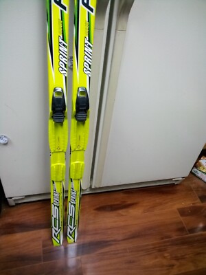 Fischer Sprint Crown kid's cross country skis w/ Fischer JR