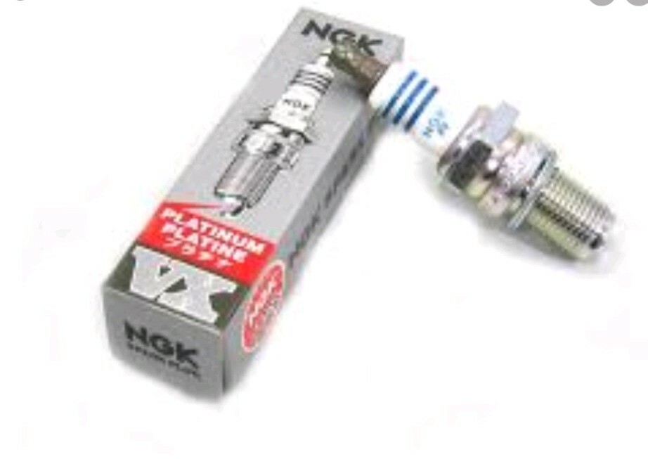 CANDELA NGK SPARK PLUG DPR7EVX-9    DPR7EVX9. VARIE APPLICAZIONI E TIPI DI MOTO.