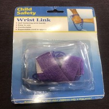 CHILD SAFETY WRIST LINK, NEW