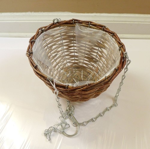 Willow Hanging Hooks Basket For Artificial or Fresh Flowers Vase - Picture 2 of 8