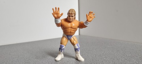 WWF/WWE Hasbro 5 Lex Luger Action Figure (Faulty)...