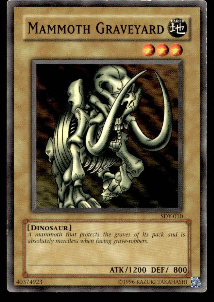 Mammoth Graveyard - SDY-010 - YuGiOh