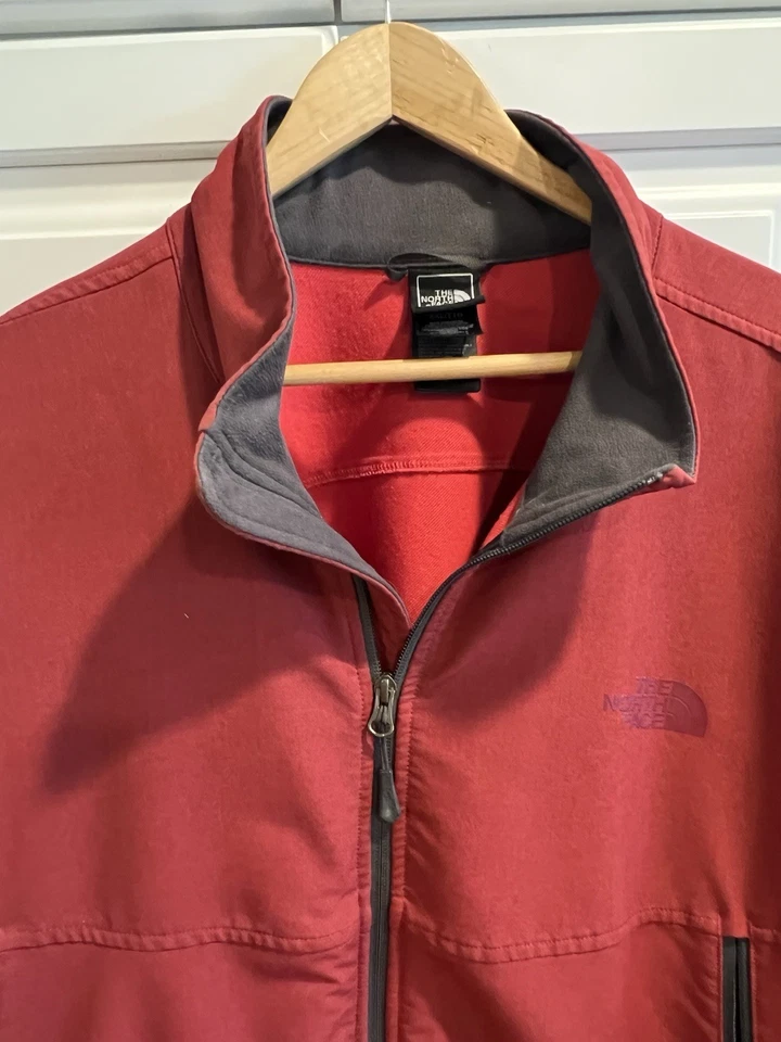 * Men’s THE NORTH FACE Light Softshell Jacket Maroon FlashDry RDT Sz XXL 2XL - Image 3 of 4
