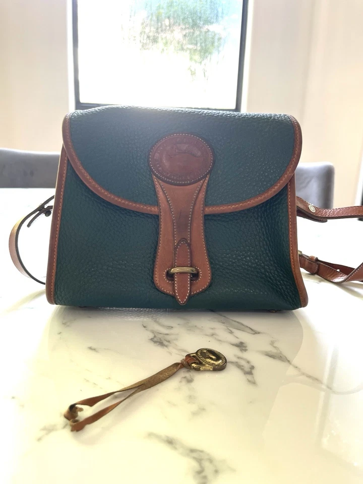 Vintage Dooney & Bourke AWL Crossbody Bag Green Tan Leather Duck Logo USA - Image 3 of 4