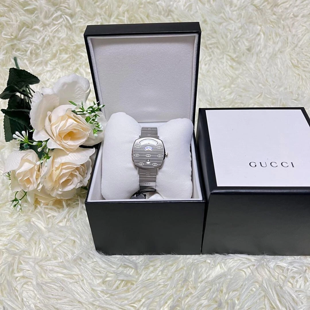 Montre Gucci Grip Argent Quartz Ya157401 Unisexe Acier Inoxydable Neuve Avec Boîte
