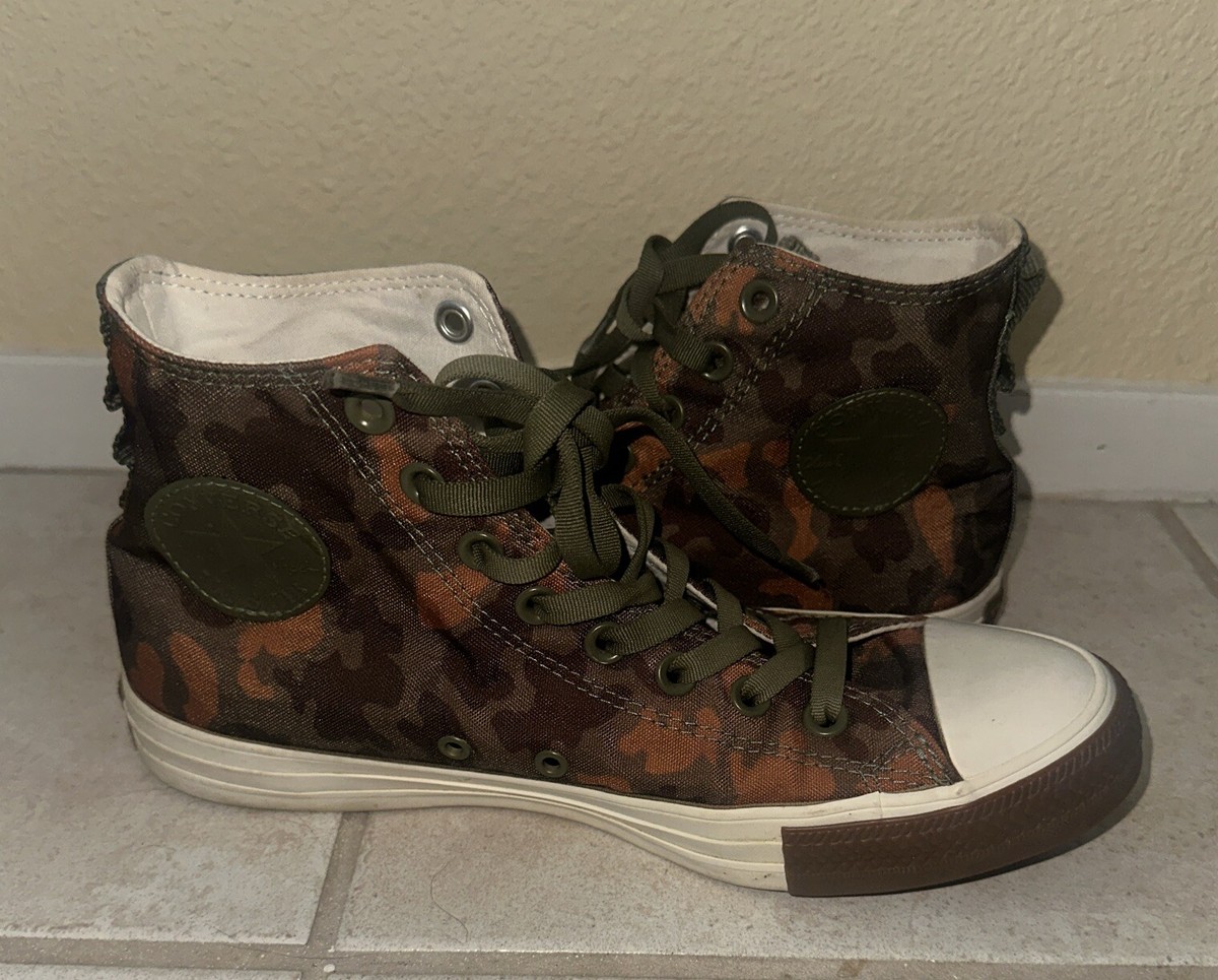 Converse  Men\'s Size 9 Chuck Taylor Camouflage All Star High‎ Sneakers Sandals CONVERSE Chuck Taylor All Star Camo HI 166714F - Karmaloop main image 4