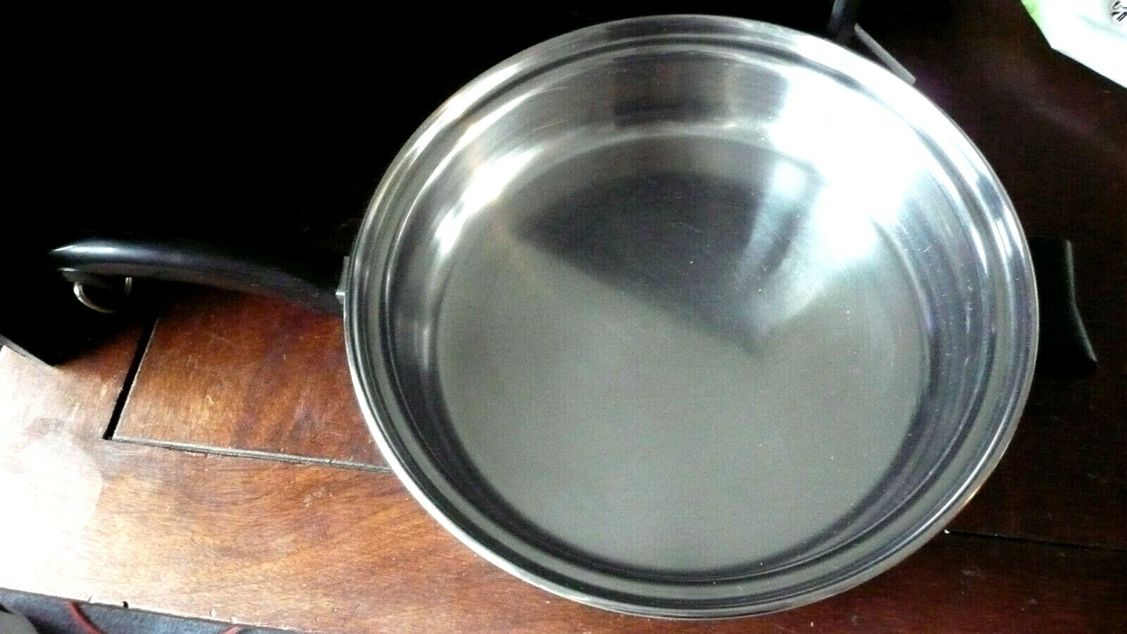 Picture 2 of 8