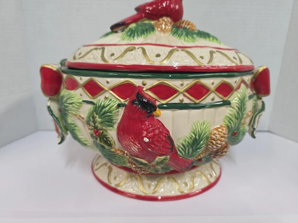 Galleta Barril Sopa Tereen Cuadros Noticias Navidad Cardenal Con Cucharón Foto 2 de 4