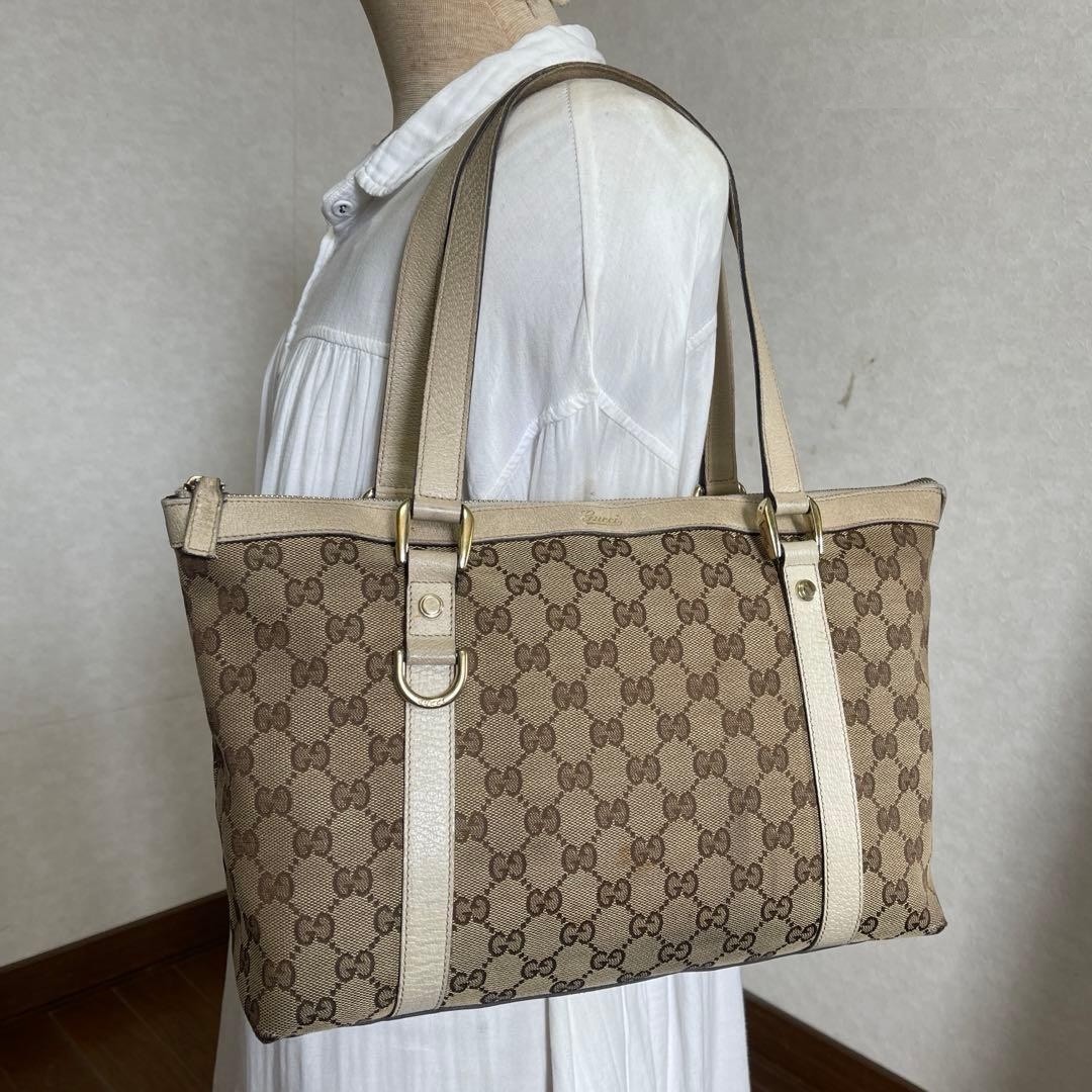 GUCCI Shoulder Bag GG Canvas Leather 141470 Off-White Zippered Duty Paid Used