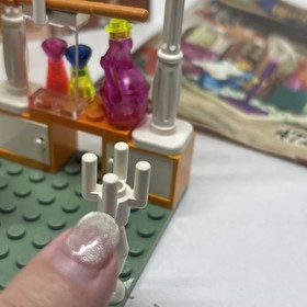 Lego Harry Potter 4723 Diagon Alley Shops 2001 Backdrop No Orig Box Missing Cape