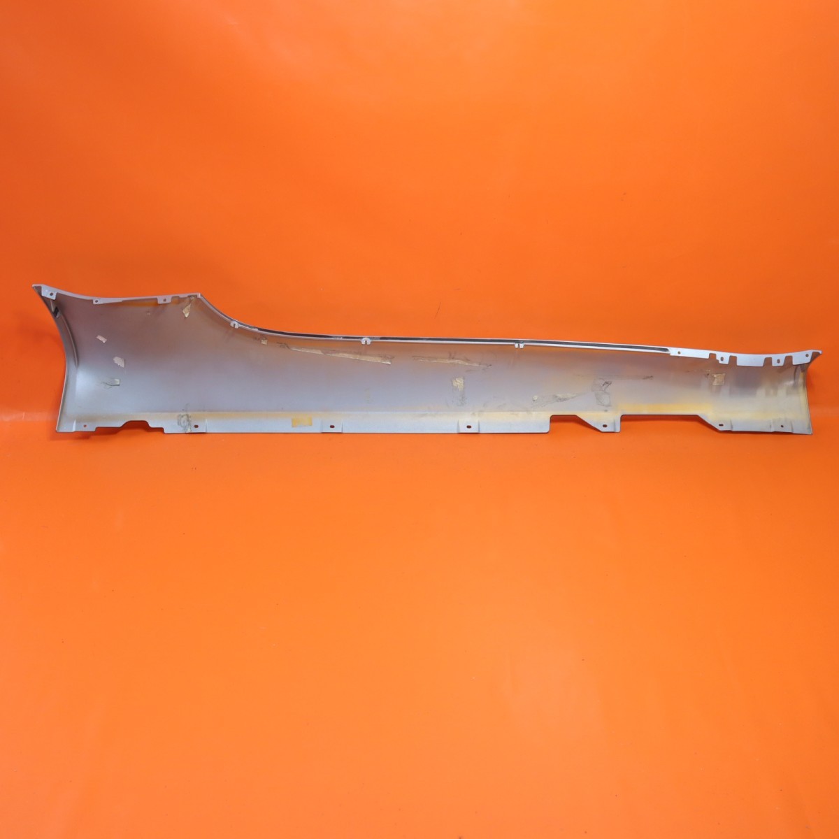 ASTON MARTIN VANTAGE ROCKER MOLDING LEFT DRIVER 2006 2007 2008 6G33-10609-AJ OEM