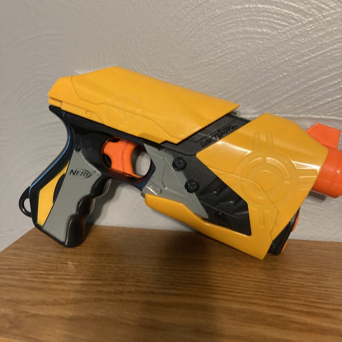 NERF Dartblaster トイガン オレンジ NEW DART ZONE Spectrum Motorized Clip-Fed Blaster Value Set
