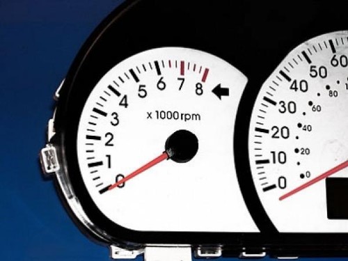 White Face Gauges for 2004-2006 Kia Spectra - Picture 3 of 4
