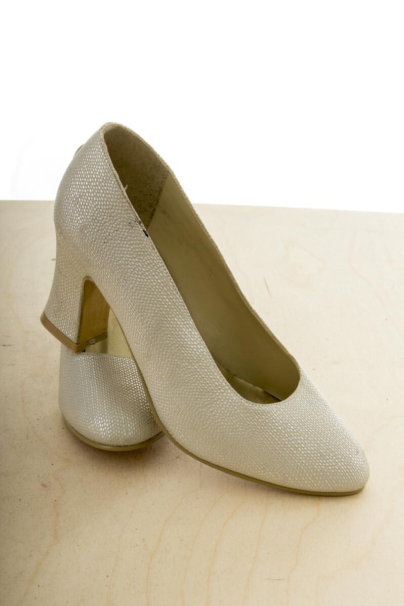 Zapatos De Novia Vintage De Los 90 Con Tacón De Bloque Plateados Y Blancos 37
