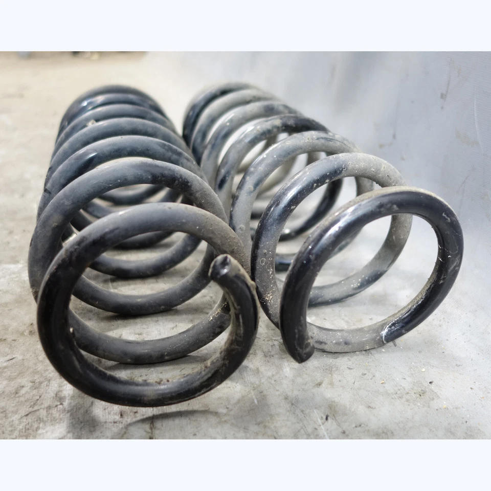 BMW F10 550iX 2011-2013 AWD X-Drive par de muelles de suspensión helicoidales delanteros OEM Foto 2 de 4