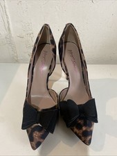 Betsey Johnson Ileopard pumps size 10 M High Heels 4.5 in good Condition