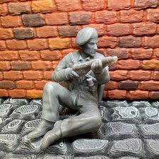 World War 2 French Resistance Taking Cover 1/32 Scale Toy Soldier 3D WW2 Figure