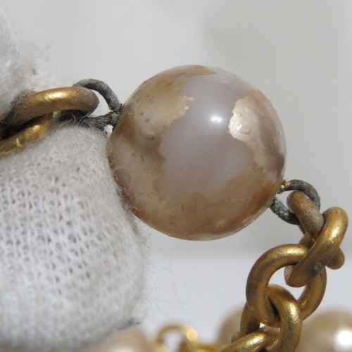 Auth Vintage Celine Faux Pearls Long Necklace Chain Belt Goldtone 90cm/35.4" in - Picture 14 of 24