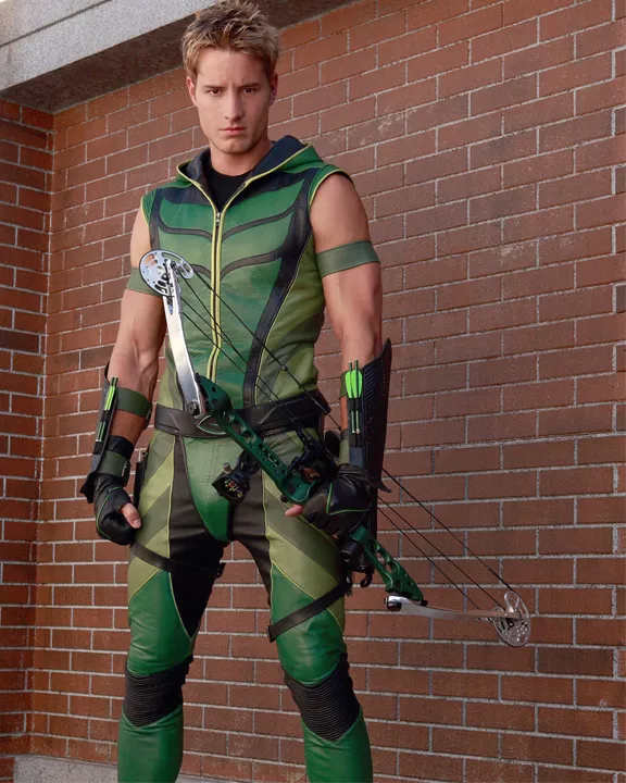 Justin Hartley Green Arrow
