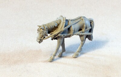 282 Harnessed Walking Horses (2) set #2 - O Scale - Berkshire Valley