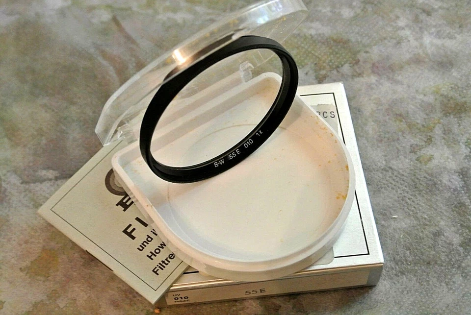 B+W Schneider 55E 55 mm UV-haze filter 010 Made in Germany NOS for Leica Contax - Image 2 of 4