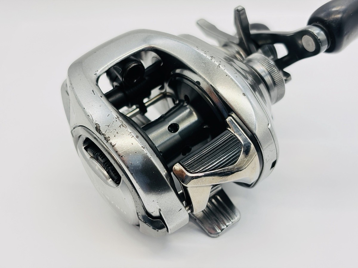 Very Good Shimano 18 Bantam MGL HG 7.1:1 Right Hand Baitcast Reel