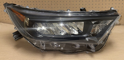 2019 -2021 Toyota RAV4 Right  Side LED w/Halogen Black Headlight OEM #8