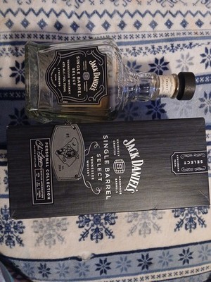 RARE UNRINCED JACK DANIEL'S  EMPTY BOTTLE GREENVILLE SWAMP RABBITS ENGRAVED LOOK