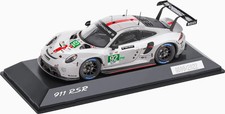PORSCHE DEALER EXCLUSIVE Porsche 911 991-2 RSR-19 4.2L #92 2022 24h Le Mans in 1