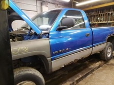 Automatic Transmission 4wd 8-318 5.2l Fits 98-99 Dodge 1500 Pickup 708592