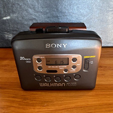 Sony Walkman WM-FX229 AM/FM Cassette Player Mega Bass w/ Original Headphones Tes