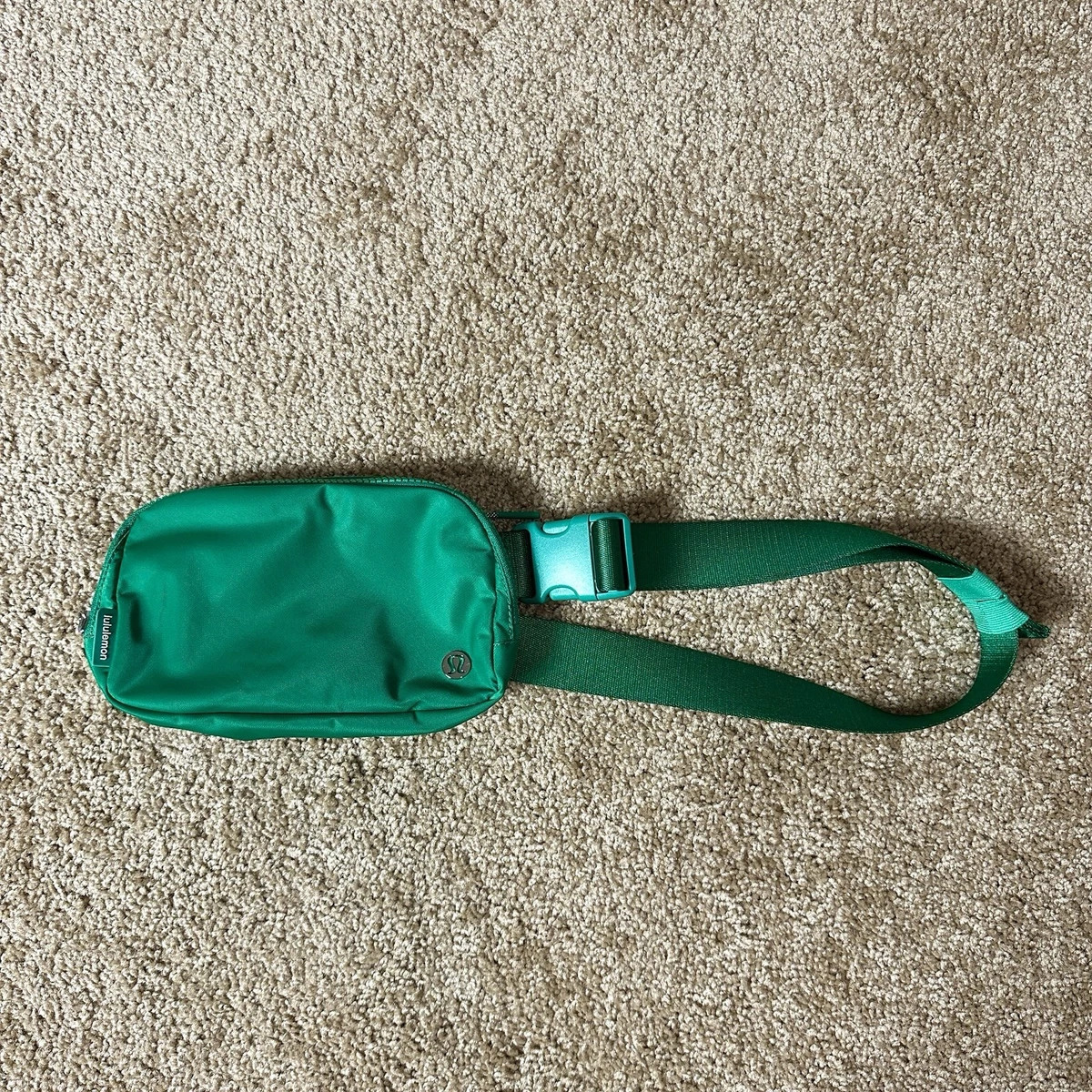 lululemon emerald belt bag Everywhere Wordmark Crossbody 1L NWT Lululemon Everywhere Belt Bag