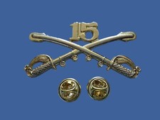 SPILLA CAPPELLO MILITARE 15° SPADE CAVALLERIA SCIABOLE 15° REGGIMENTO CAVALLERIA DISTINTIVO ESERCITO US