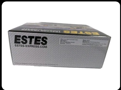 Estes Express Lines Holiday Exclusive Tractor Trailer Truck Building Block Set - Picture 2 of 6