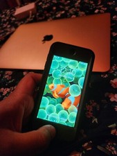 Apple ipod touch 7th generation -space Gray 32 GB - A 2178