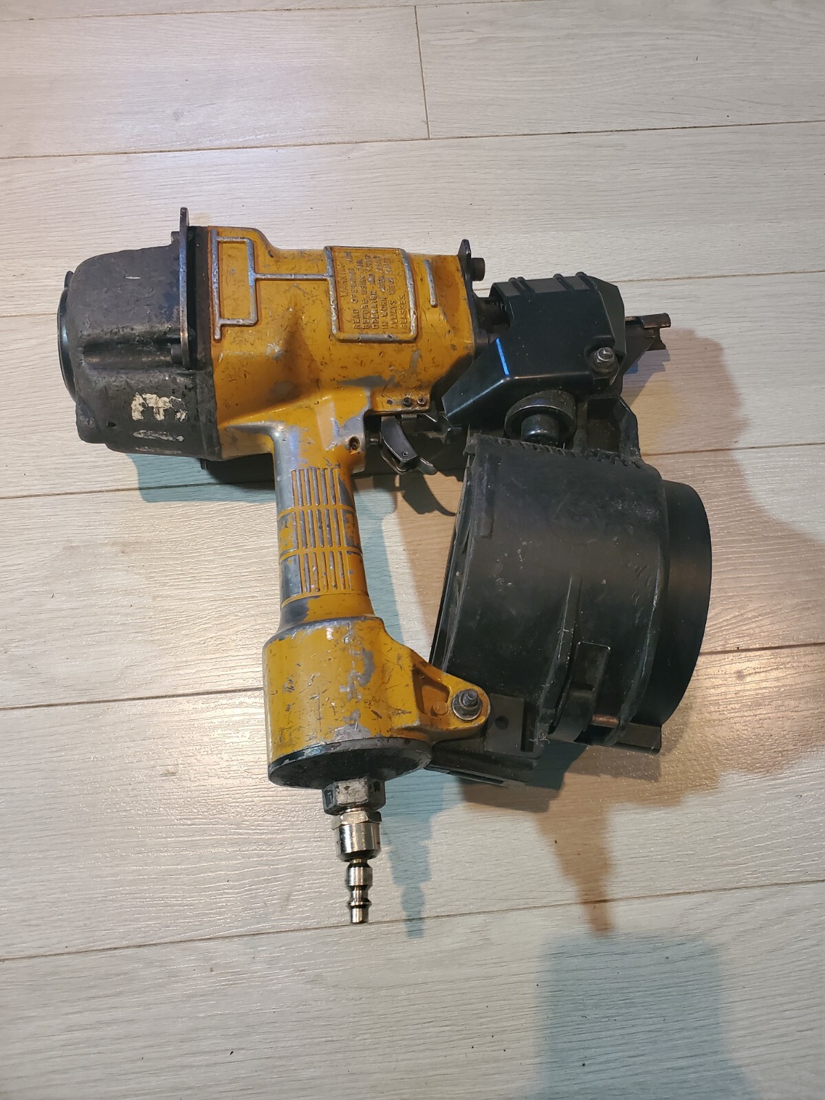 BOSTITCH RN461 Coil ROOFING NAIL Power Air Gun, ax For Parts. Free