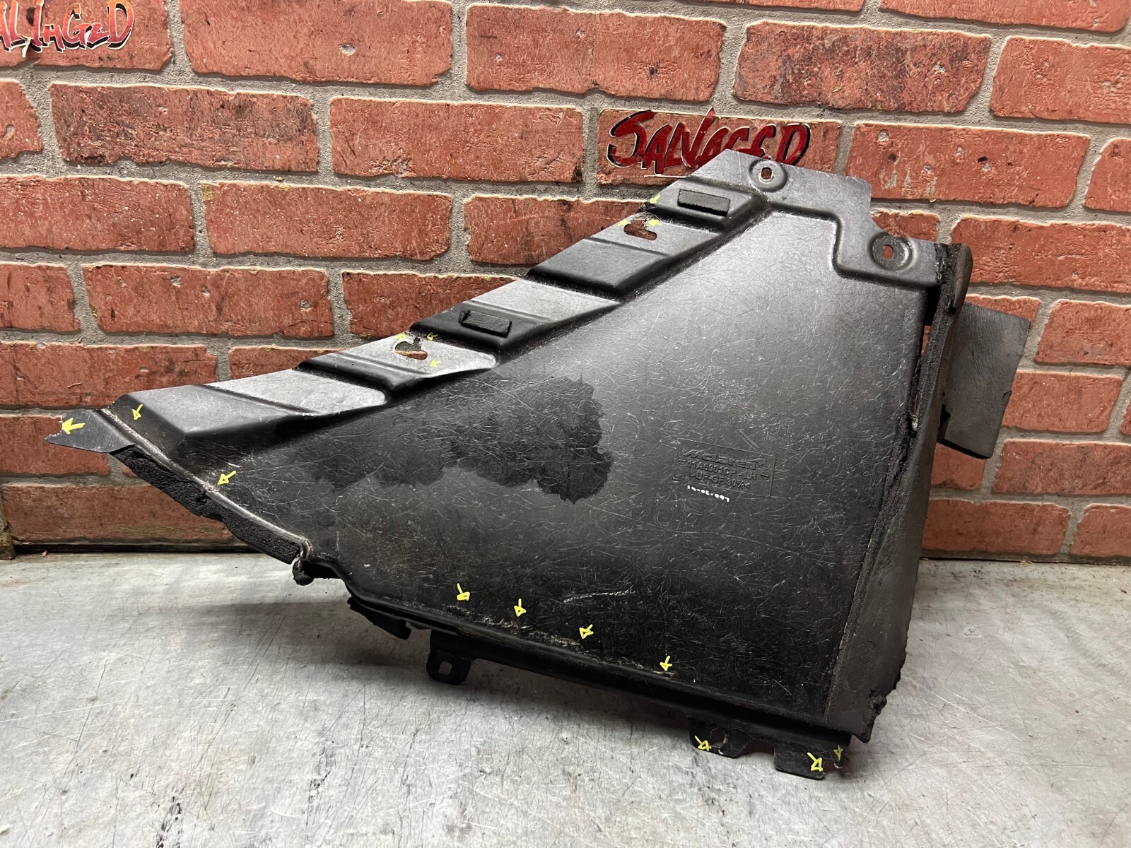 2015 McLaren 650S Rear Left Driver Side Splash Shield Panel 11A6901CP