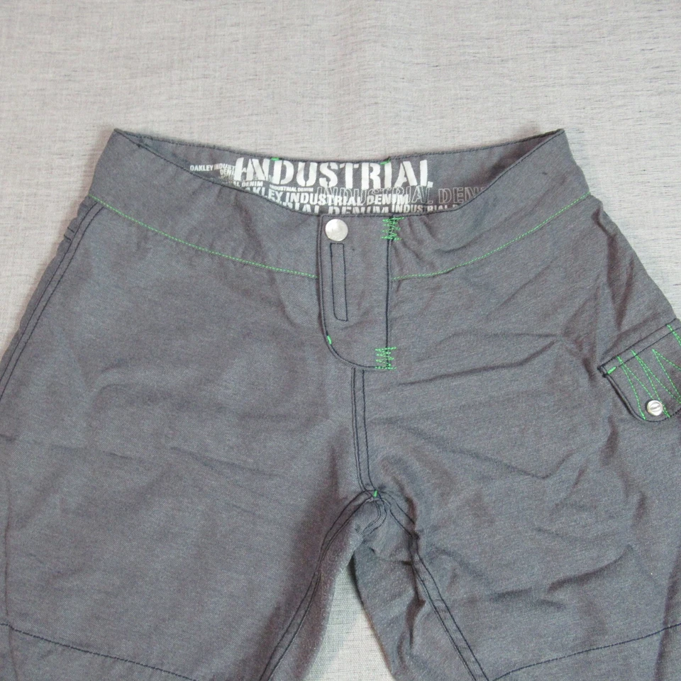 Pantalones Cortos Oakley Mujer Talla 4 Gris Punto Verde Carga Deportes al Aire Libre Patinador Surfista Foto 3 de 4